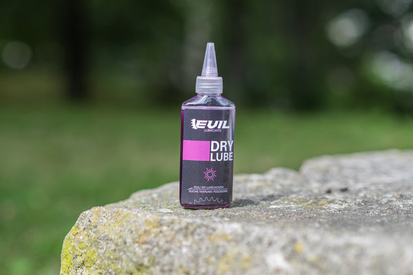 olej do łańcucha na suche warunki evil-lubricants